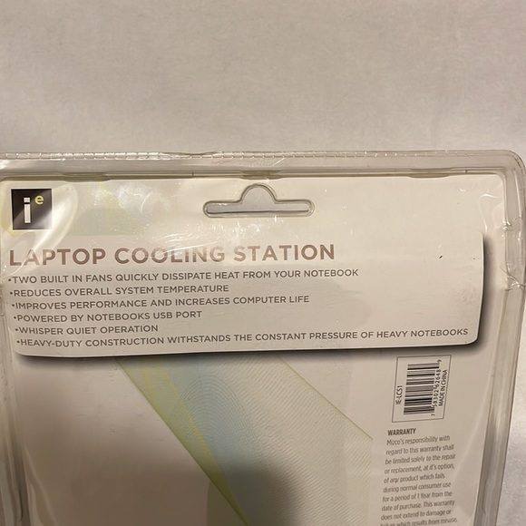 New Laptop Cooling Station by Iessential IE-LCS1 - Picture 4 of 5